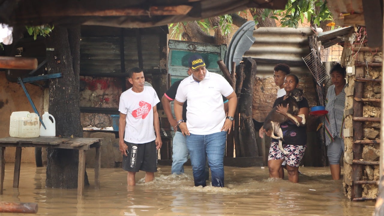 En la capital de La Guajira las autoridades y habitantes pidieron apoyo del Gobierno Nacional.