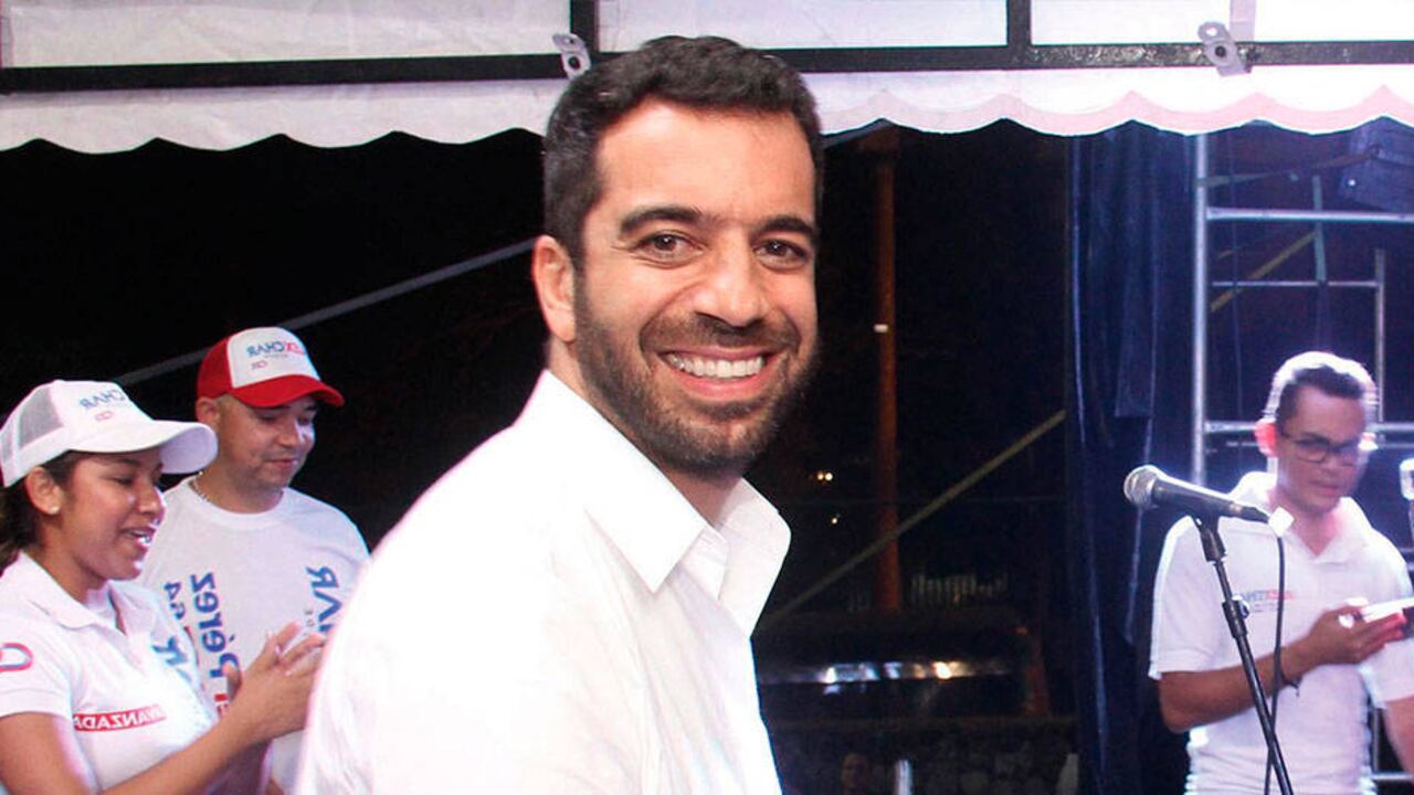 Cambio Radical postuló al senador Arturo Char para ocupar la presidencia del Senado.