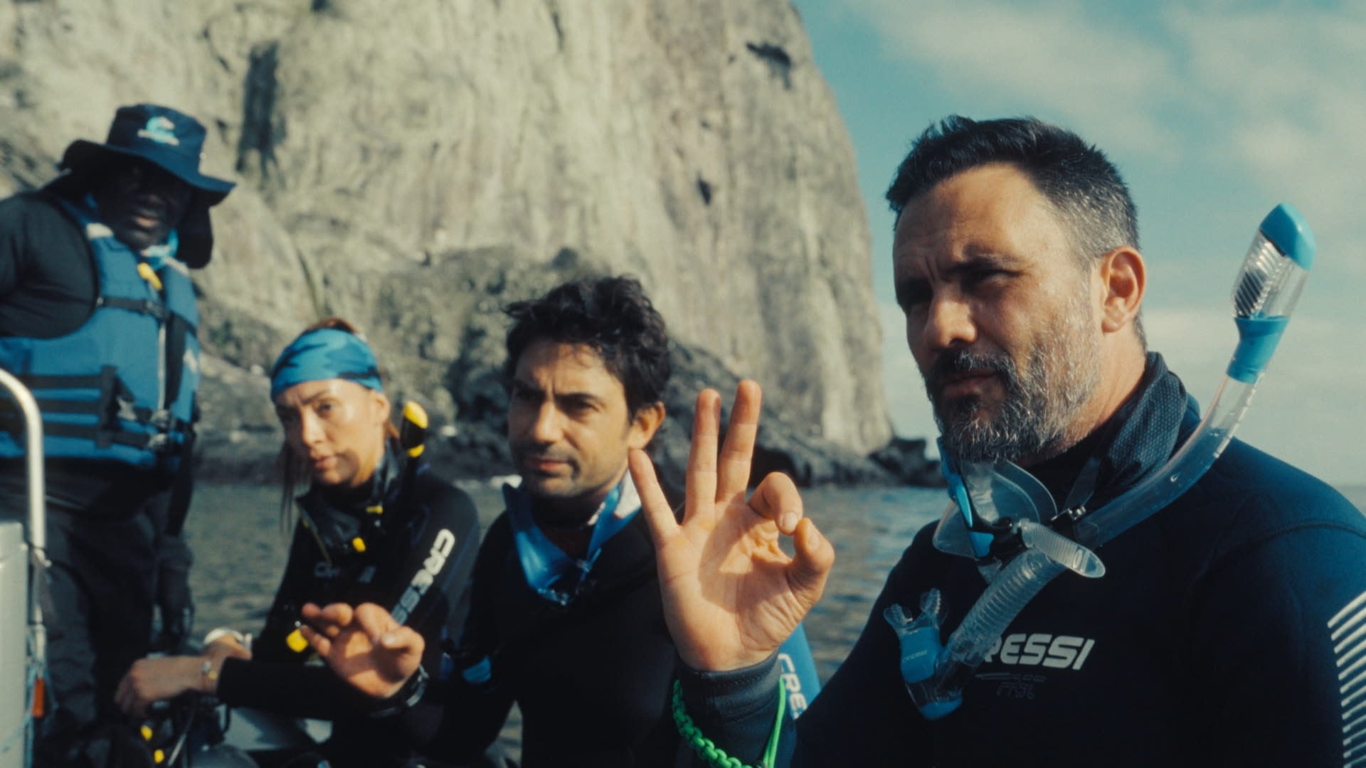 Juan Pablo Raba, Carolina Guerra, Marlon Moreno, Tata Ariza, Sebastían Eslava, Elkin Díaz, Nicolás Montero y Luis Fernando Hoyos, integran este nutrido reparto.