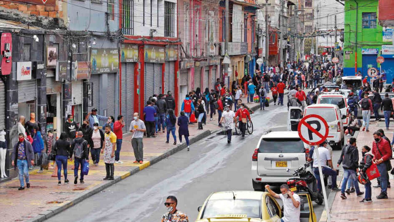 el Índice de Seguimiento Económico reportó una caída de 20,4 por ciento en la actividad productiva.