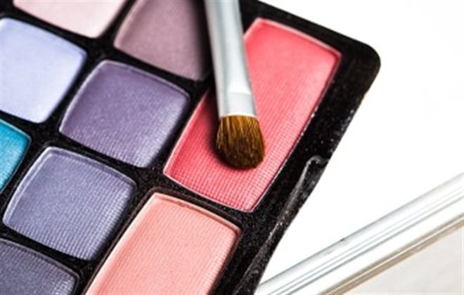 Maquillaje que debes tener siempre a la mano. 