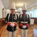 De izquierda a derecha las cadetes Danna Alejandra Esquivel Peña y Aura María Muñoz Cortés.