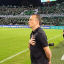 La continuidad de Restrepo en el banquillo verdolaga prende de un hilo