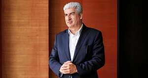 “Más personas están accediendo a medicamentos innovadores, en especial, en diabetes y artritis, que en un 25 por ciento se pasan a otra terapéutica; ya no toman 4 tabletas al día sino 1 o 2”, explica José Fernando Cardona, presidente de la Nueva EPS.