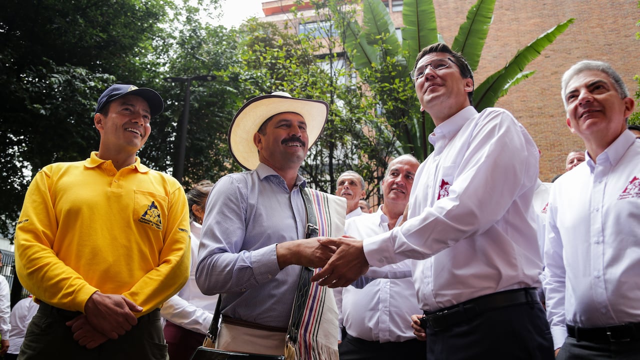 Germán Alberto Bahamón PRESIDENTE DE LA FEDERACIÓN NACIONAL DE CAFETEROS.