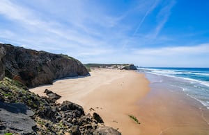 Praia de Monte Clérigo