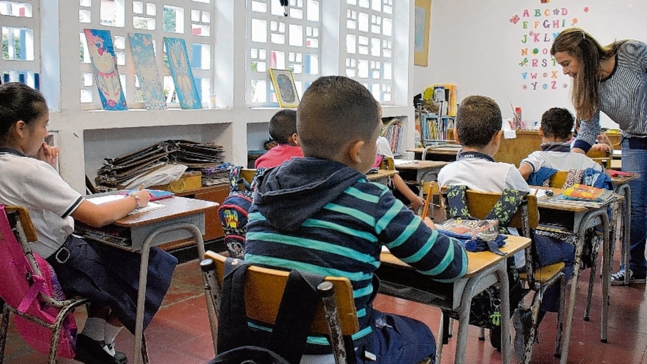 Estudiantes en una escuela. Foto de referencia.