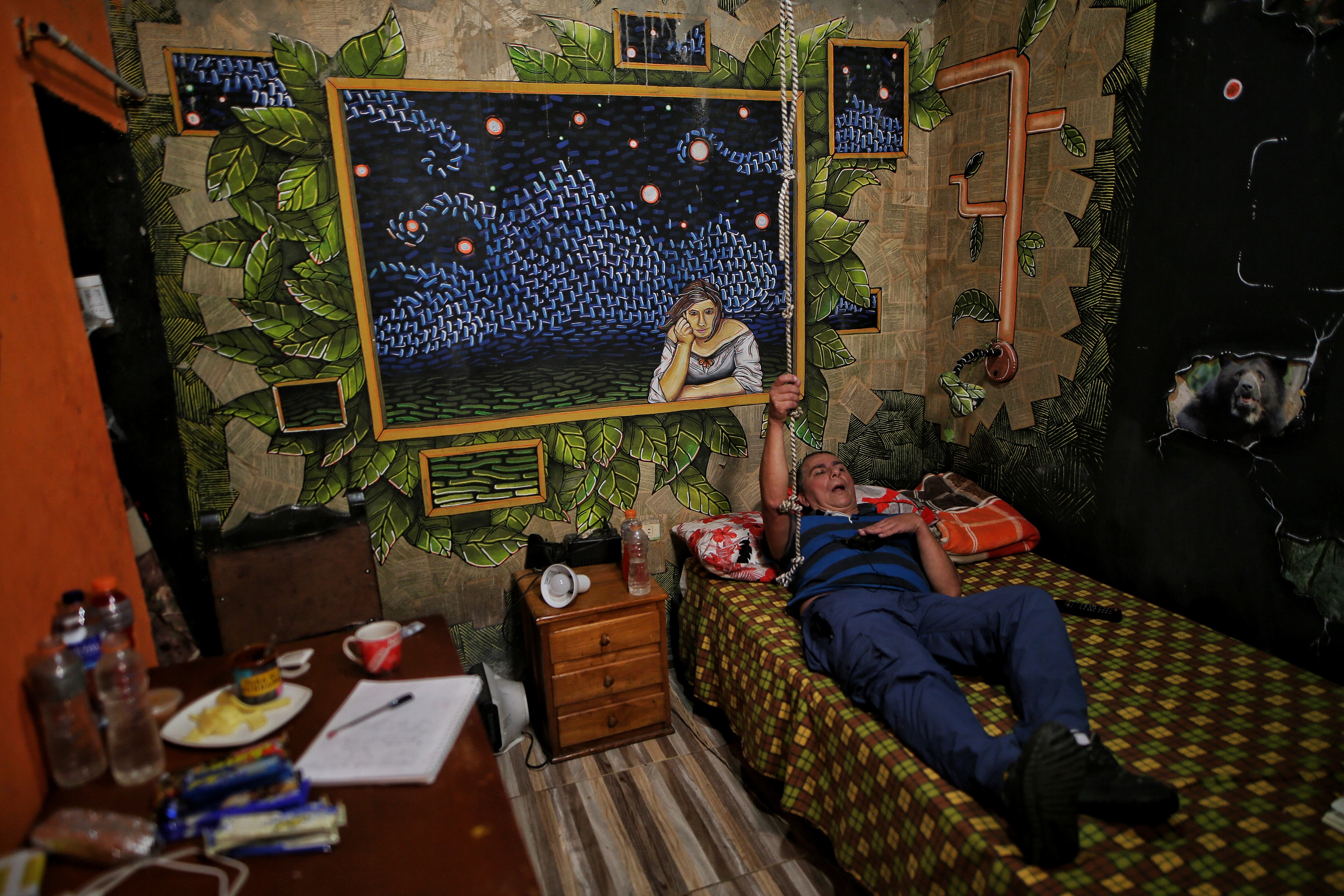 Sargento Gilberto Ávila Llano 
Eutanasia Glifosato