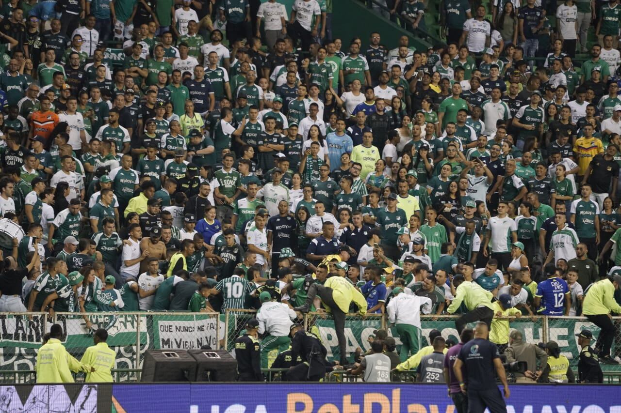 Deportivo Cali América en el estadio de Palmaseca