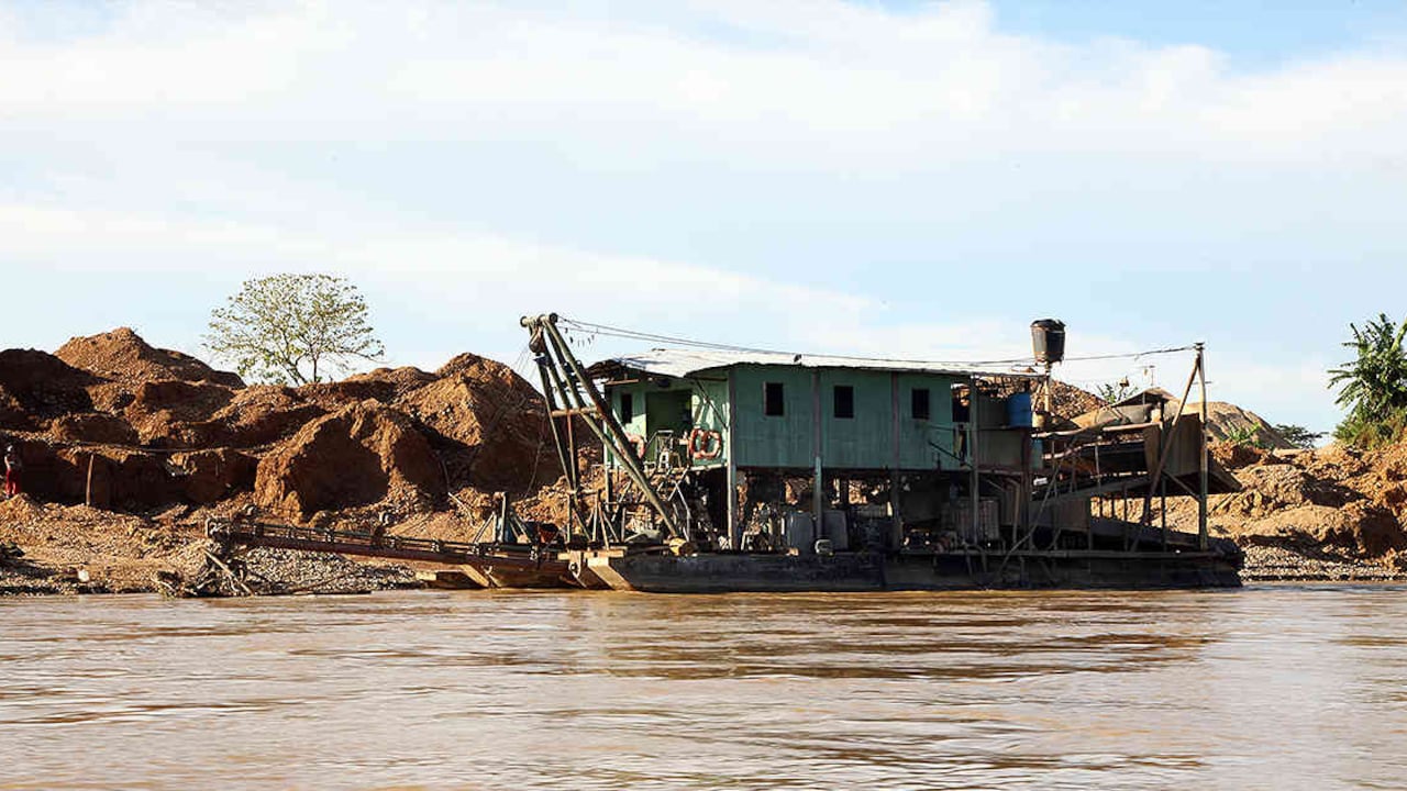 La minería ilegal es una de las principales amenazas para el río San Juan en Chocó. Foto: archivo/Semana.