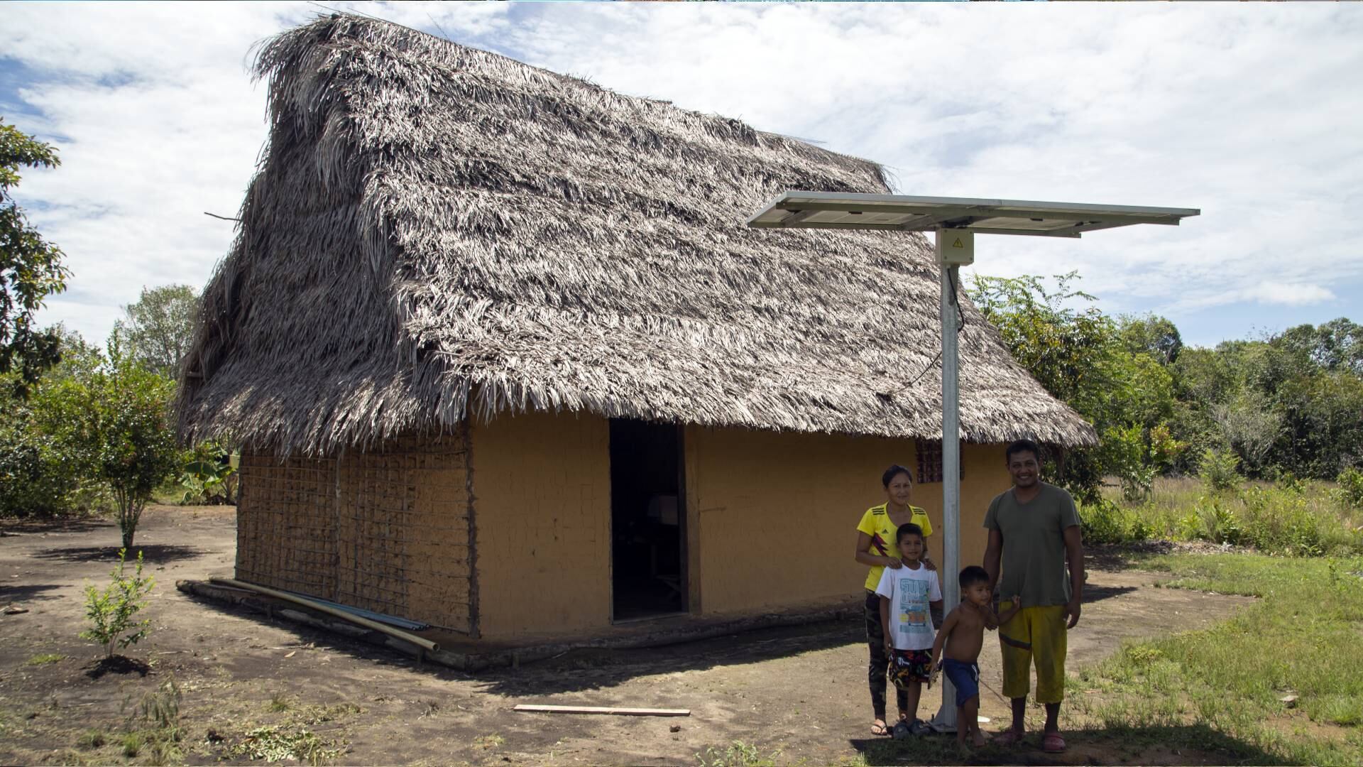 El departamento de Guainía alcanzó un 82 % de cobertura del servicio de energía eléctrica.