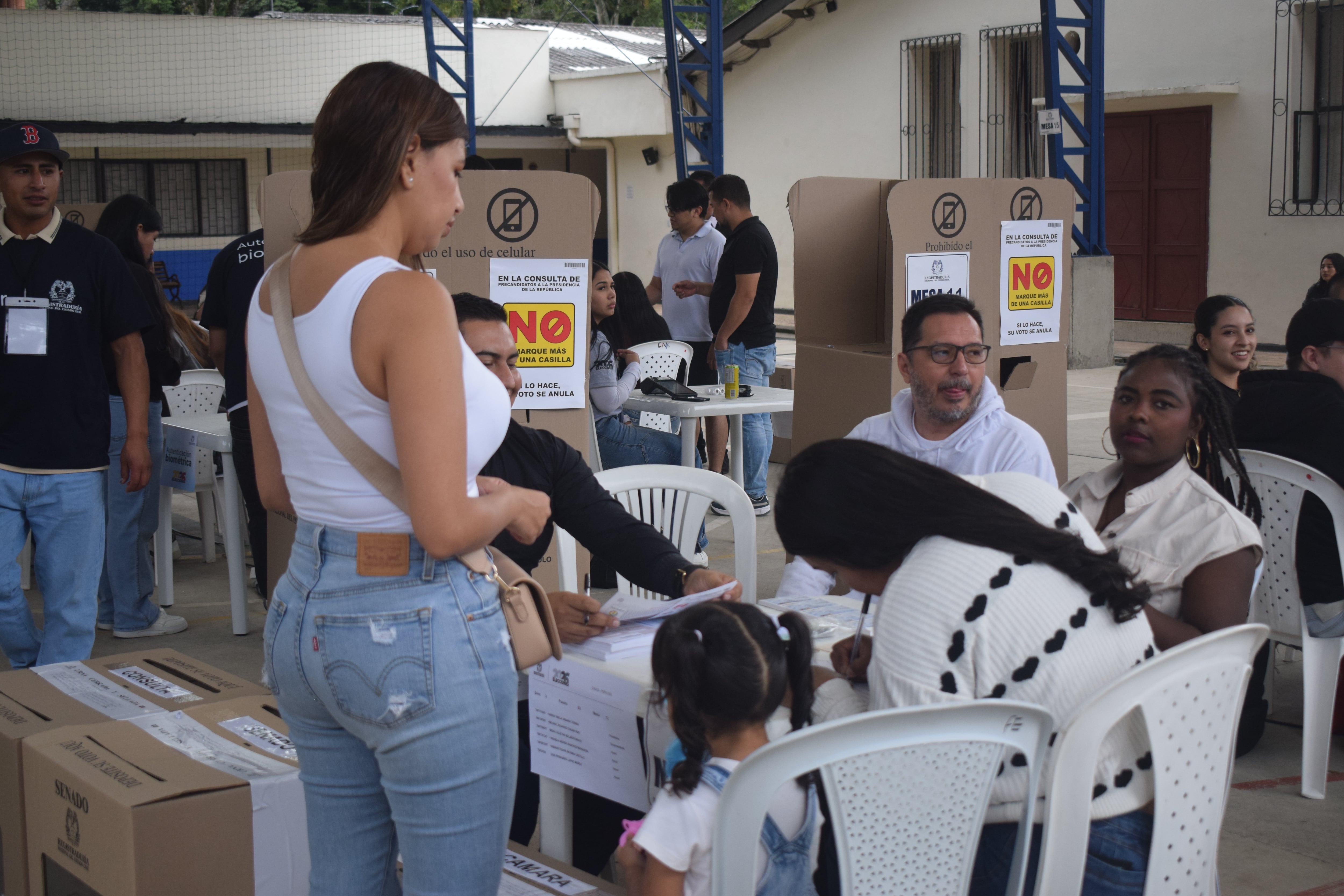 En Popayán la participación en las elecciones legistivas fue masiva, como se evidenció en los puestos de votación.