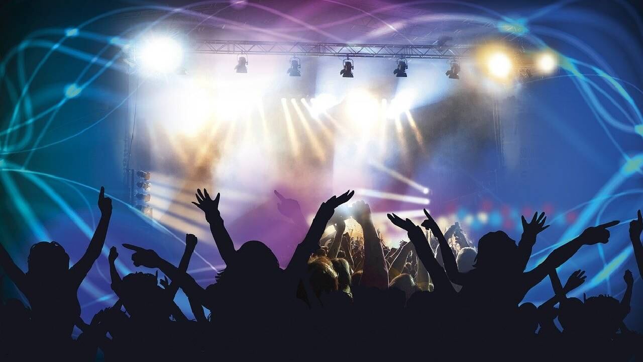 Por no exigir carné de vacunación fue cerrada una discoteca en Cali