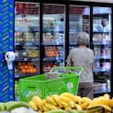 Cali: Precios de alimentos siguen altos en Cali, amas de casa perciben que el costo de la canasta familiar no baja, la inflación baja pero lento. Foto José L Guzmán. El País