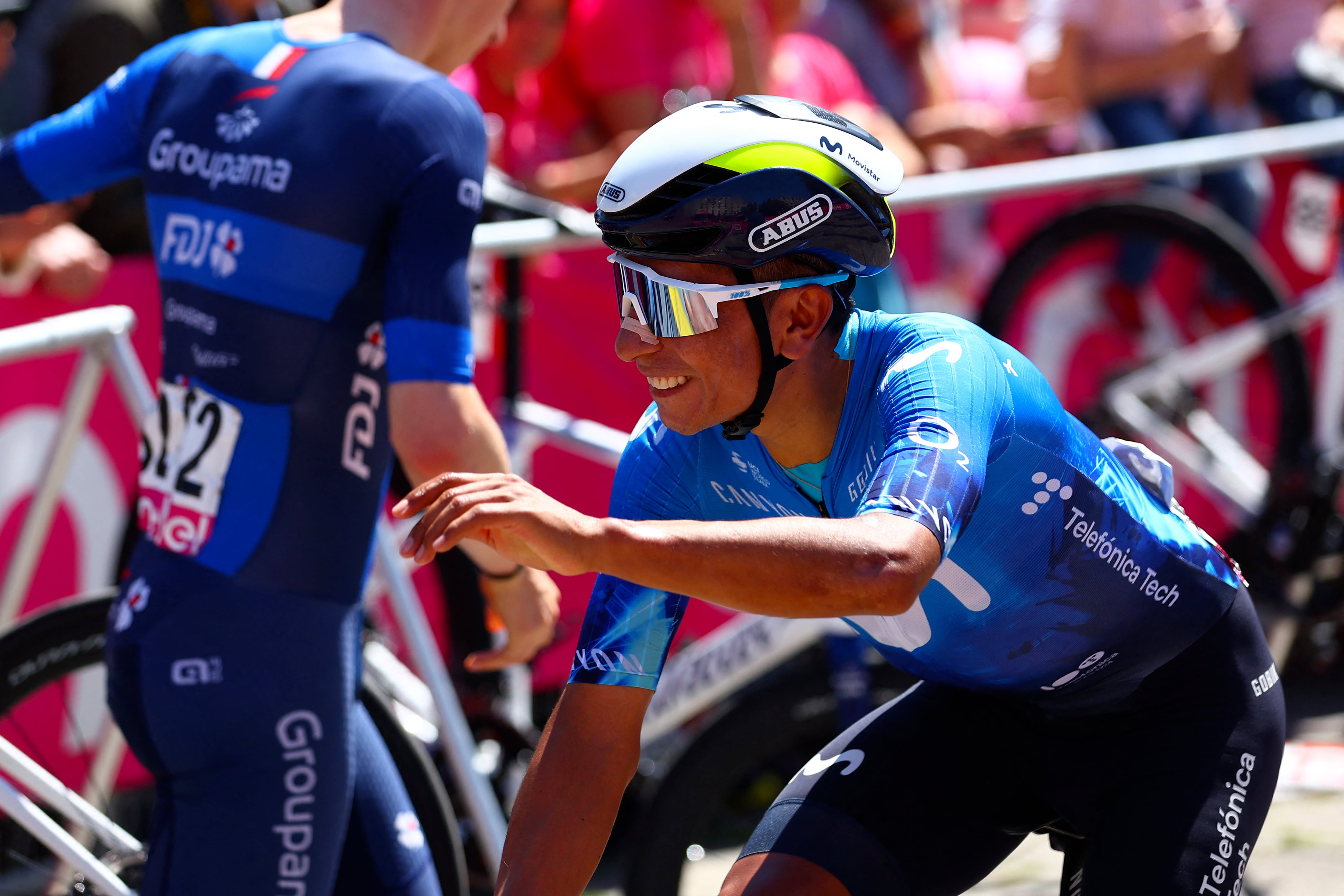 Team Movistar's Colombian rider Nairo Quintana waves during the presentation ceremony prior the 5th stage of the 107th Giro d'Italia cycling race, 178 km between Genova and Lucca, on May 8, 2024 in Genova. (Photo by Luca Bettini / AFP)