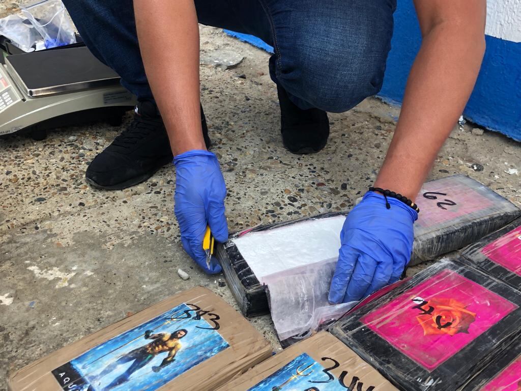 Golpe al narcotráfico en el Golfo de Morrosquillo: incautan 800 kilos de cocaína avaluada en más de 26 millones de dólares