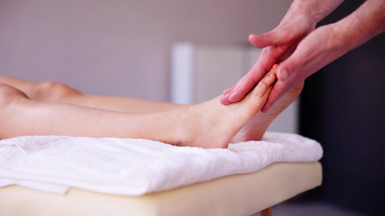 Masajes para mejorar la circulación y eliminar la retención de líquidos.