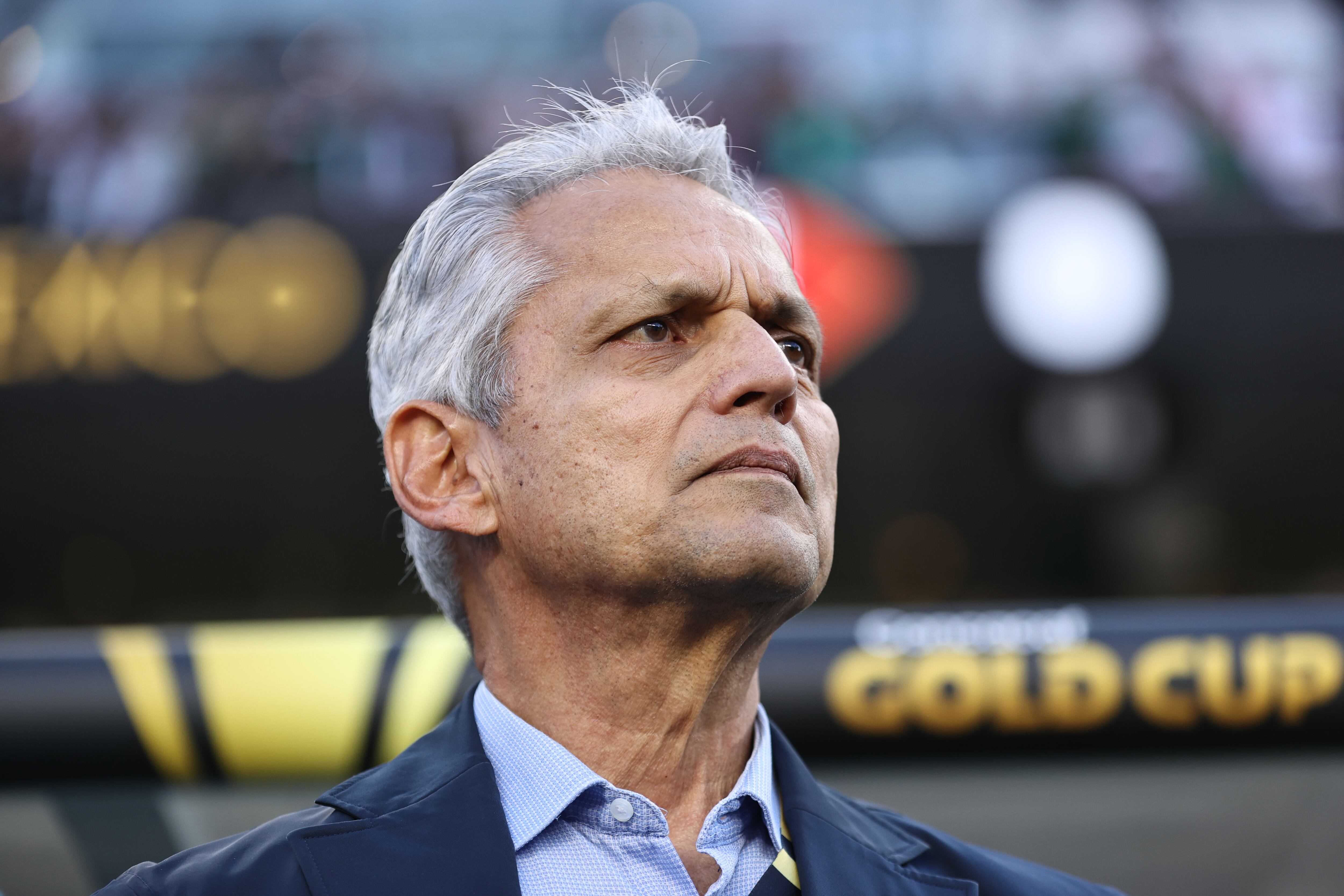 SANTA CLARA, CALIFORNIA - JULY 2: Head Coach of Honduras Reinaldo Rueda looks on during the Gold Cup Semi Finals match between Mexico and Honduras at Levi's Stadium on July 2, 2025 in Santa Clara, California. (Photo by Omar Vega/Getty Images)