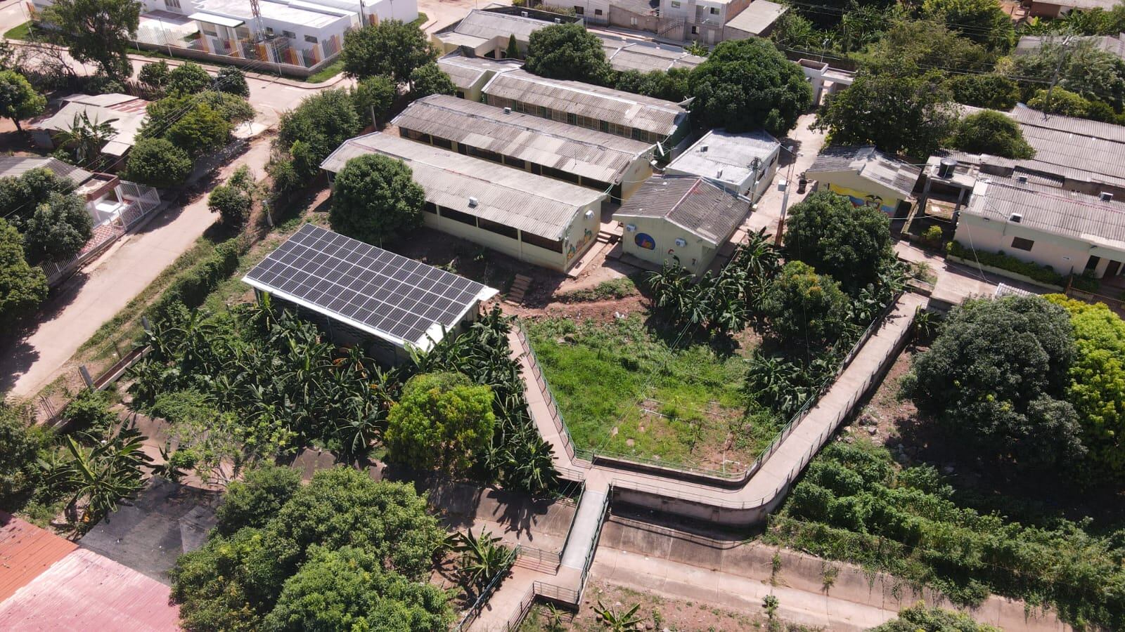 El FENOGE, con el apoyo del Ministerio de Minas y Energía, está implementando soluciones energéticas basadas en Fuentes No Convencionales de Energía