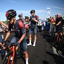 Daniel Felipe Martínez no logró seguirle el paso a los favoritos en la etapa 9 del Tour de Francia 2022