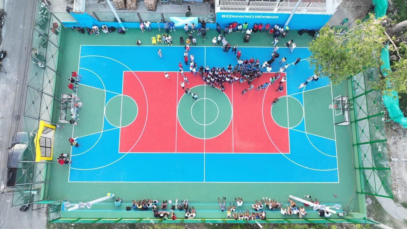 Cancha múltiple en el sector de Bigth.