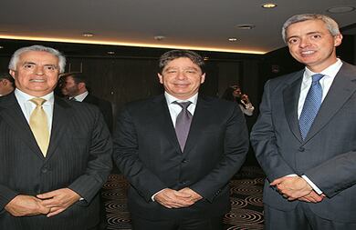 Guillermo Trujillo, Bruce Mac Master y Miguel Largacha.