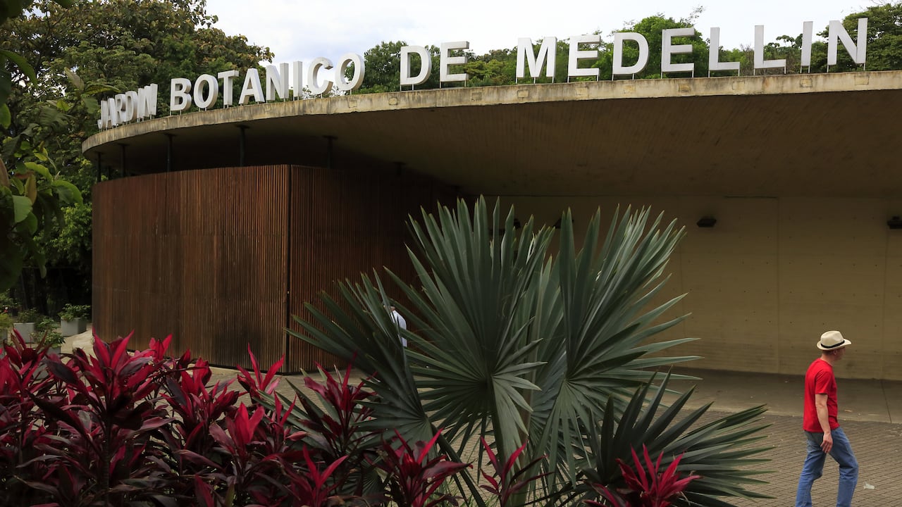 En el Jardín Botánico de Medellín se pueden realizar varios planes.