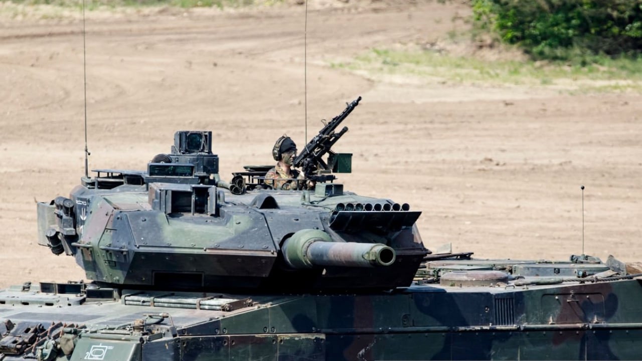 Los tanques Leopard de fabricación alemana son una de las armas que podrían jugar a favor del ejército de Ucrania para combatir la invasión de Rusia.