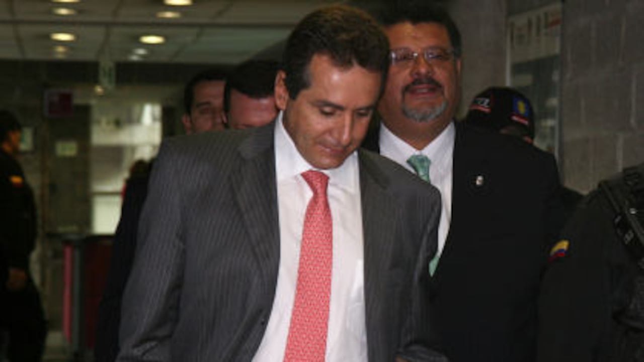 Bernardo Moreno fue citado por el fiscal general (e.), Guillermo Mendoza Diago.