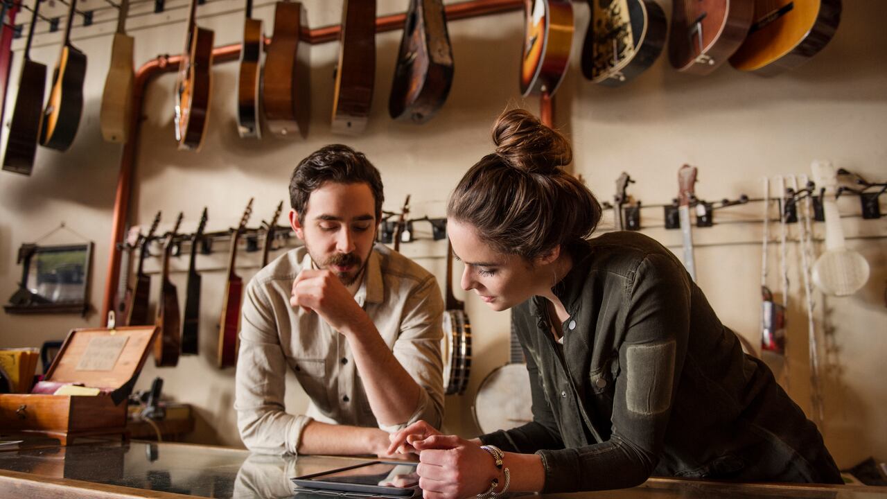 Hay miles de jóvenes emprendedores que están poniendo todo de su parte para sacar al país adelante.