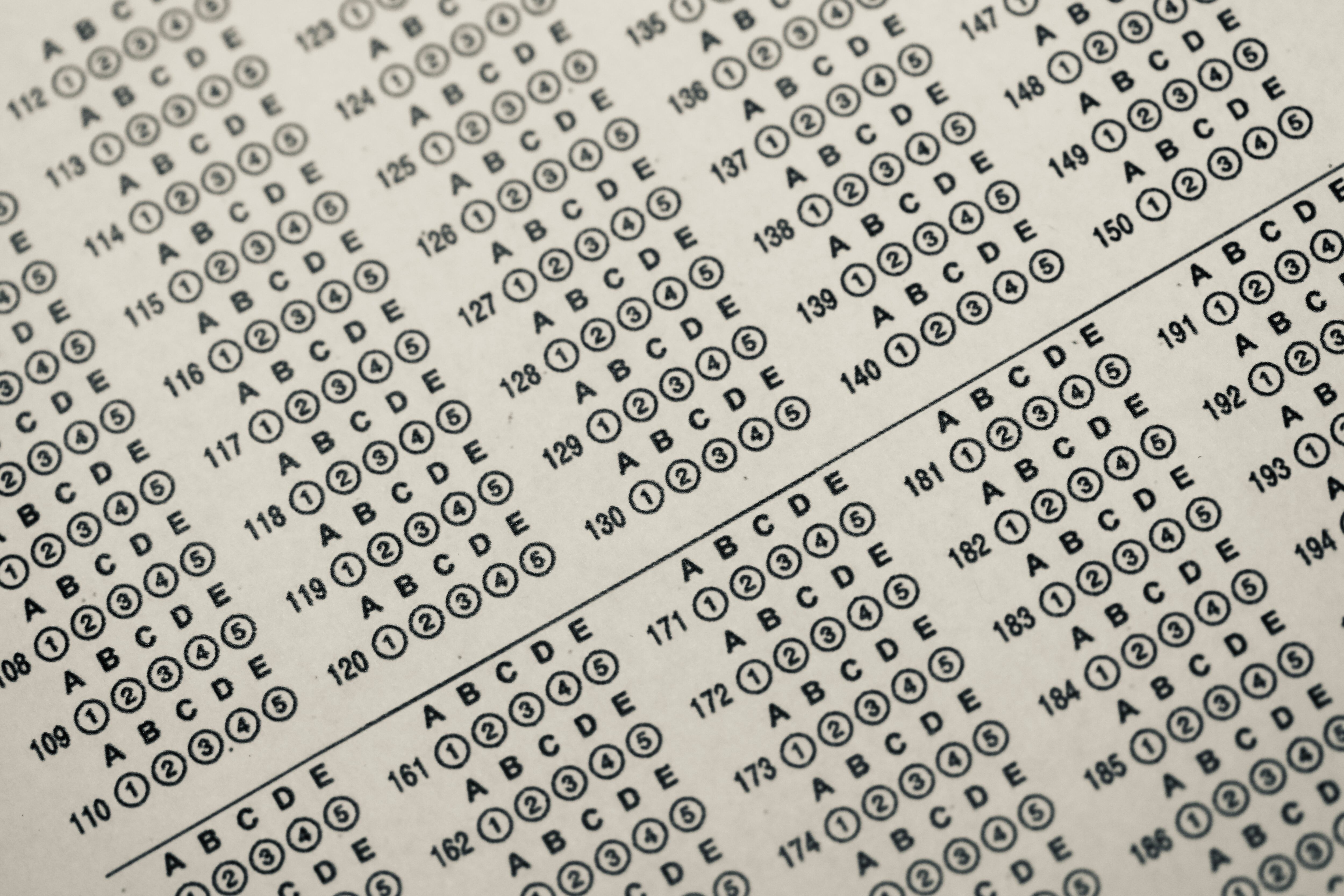 El examen por el que denunciaron a Thomas Greg and Sons.