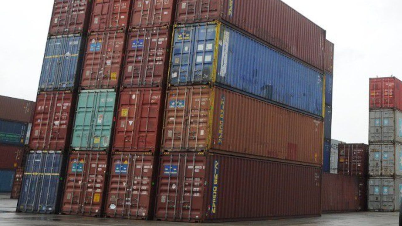 El Gobierno nacional buscará dar respuesta a la decisión anunciada por Ecuador de imponer un arancel del 30 % a los productos colombianos.