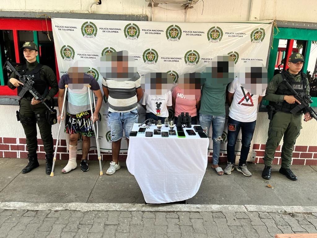 Entre los capturados está alias Ever, el cabecilla de la estructura y quien se encomendaba a Dios cada vez que iba a recibir un dinero de un secuestro.