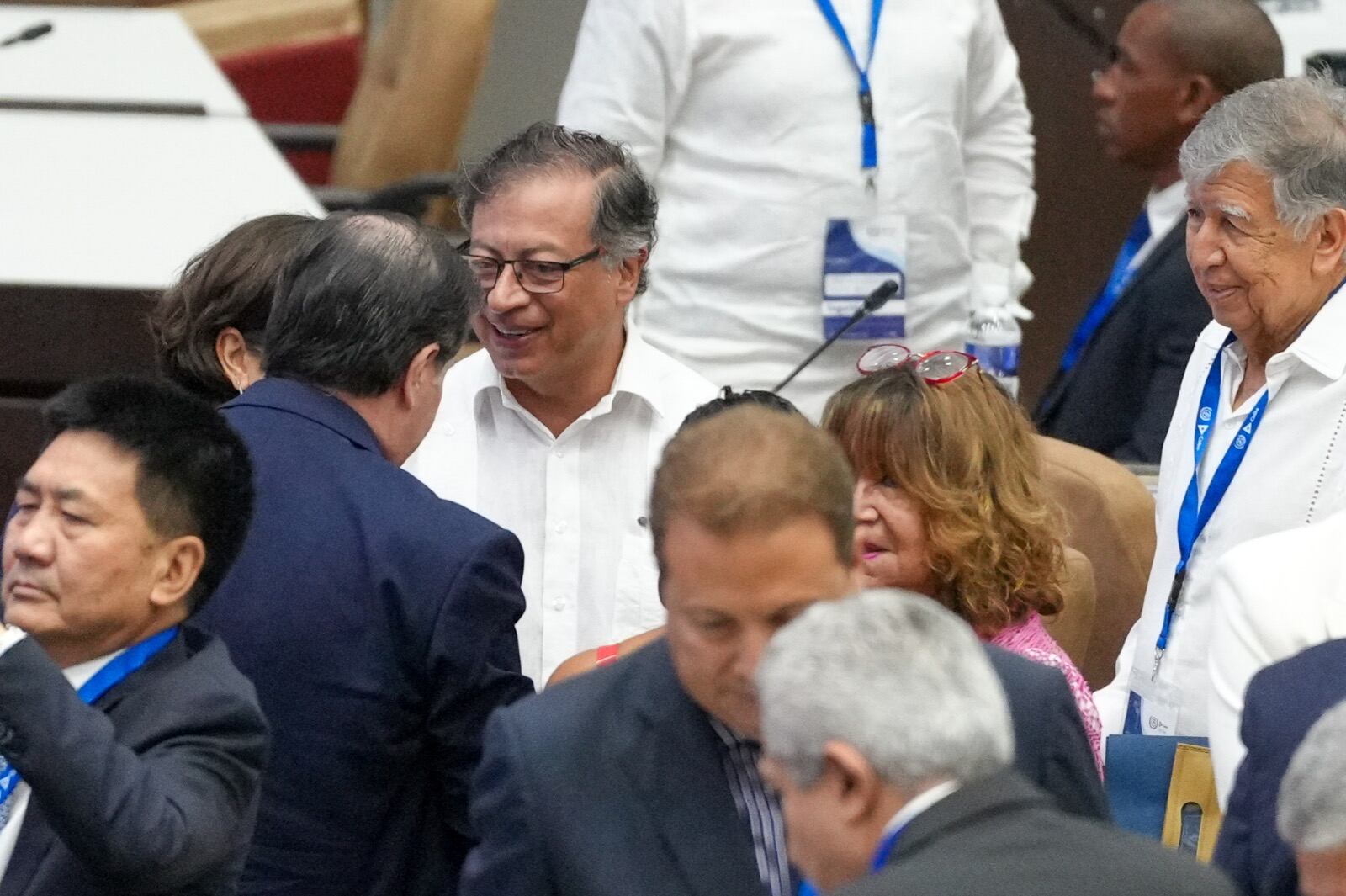 Desalojo invasores cerro de la antena.