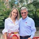 María Isabel Ramírez, esposa del candidato a la Alcaldía de Medellín Rodolfo Correa, anunció su respaldo a Luis Fernando Suárez que aspira a la Gobernación de Antioquia.