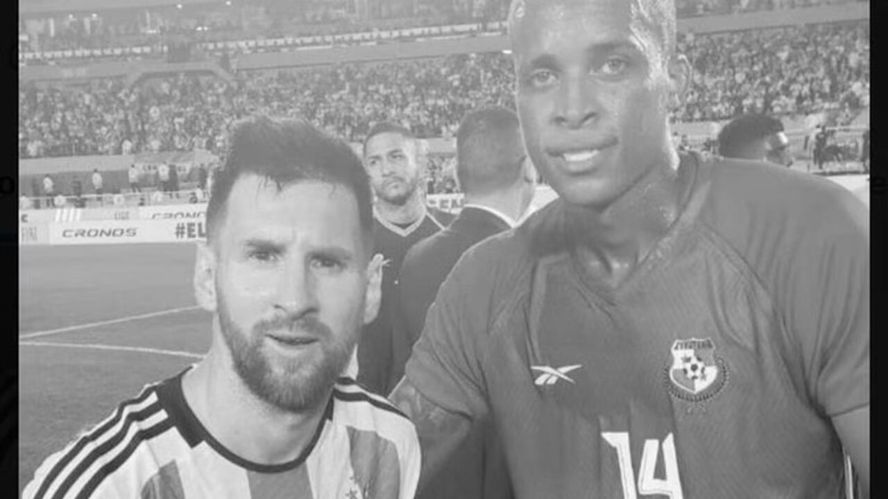 Gilberto Hernández y Lionel Messi.