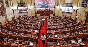 Se espera que partidos como el Conservador, que tenía su propio candidato presidencial (David Barguil), apoyen a la derecha al no seguir en la disputa.