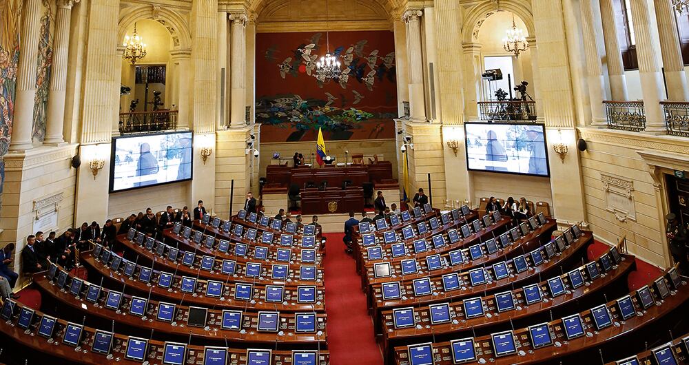 En el Congreso, el balance para el ministro Alberto Carrasquilla ha sido agridulce. En 2004 tuvo que retirar su proyecto de ley porque no había ambiente político para propuestas como la generalización del IVA. También en 2018 debió moderar sus expectativas.