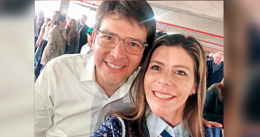 “Mi bosque es miguel, mi voz es Miguel. No logro analizar nada distinto al sentir de mi familia. este es mi único universo”.