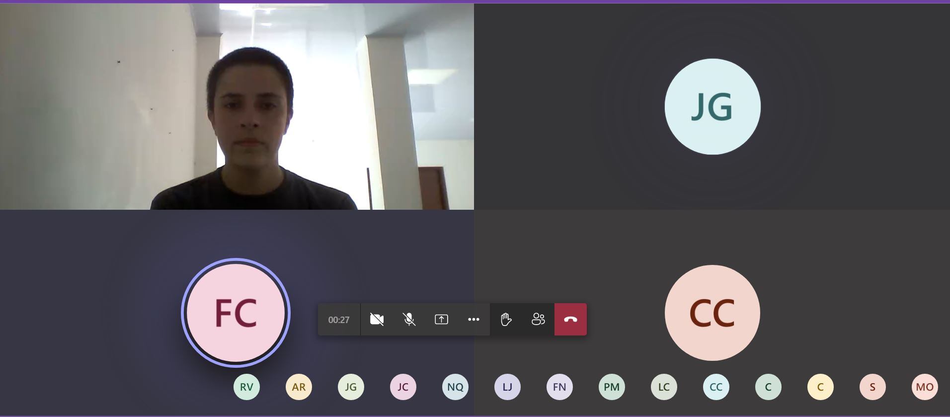 Alias VIoleta es señalada de participar en el atentado terrorista en el centro comercial Andino.