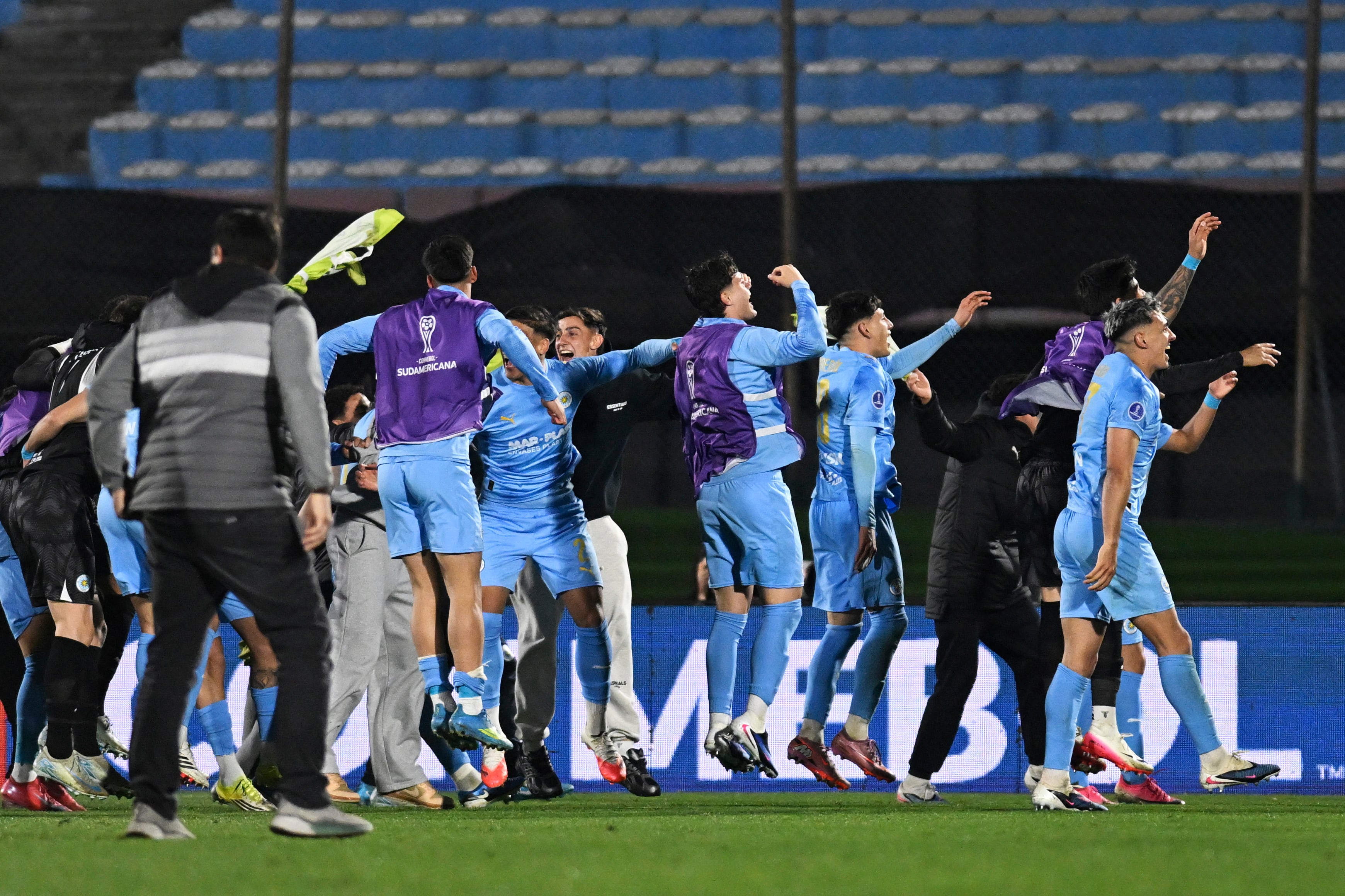 Montevideo City Torque avanzó a las semifinales de la Copa Sudamericana.