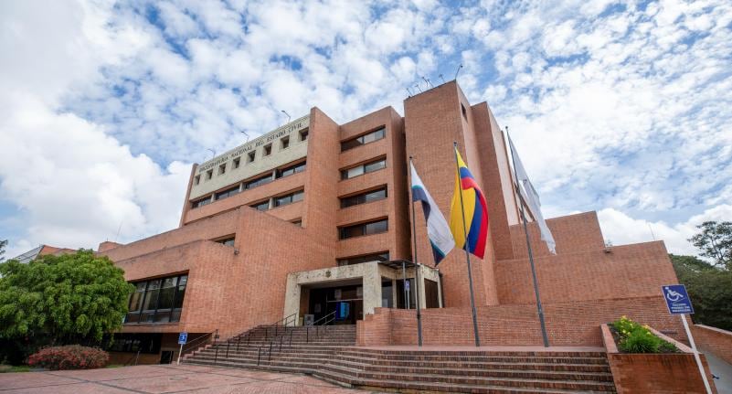 La Registraduría investiga la presunta participación en política de una funcionaria supernumeraria de la entidad.