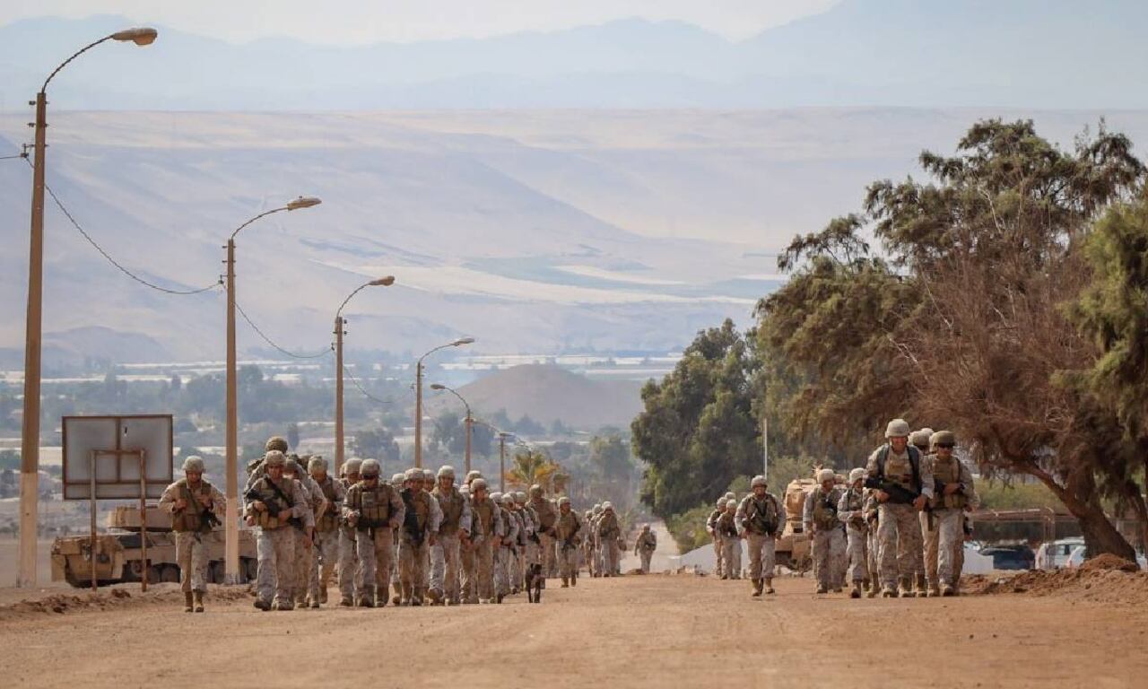 Por malos comportamientos del pueblo mapuche, Boric dispuso extender la militarización de la Araucanía.