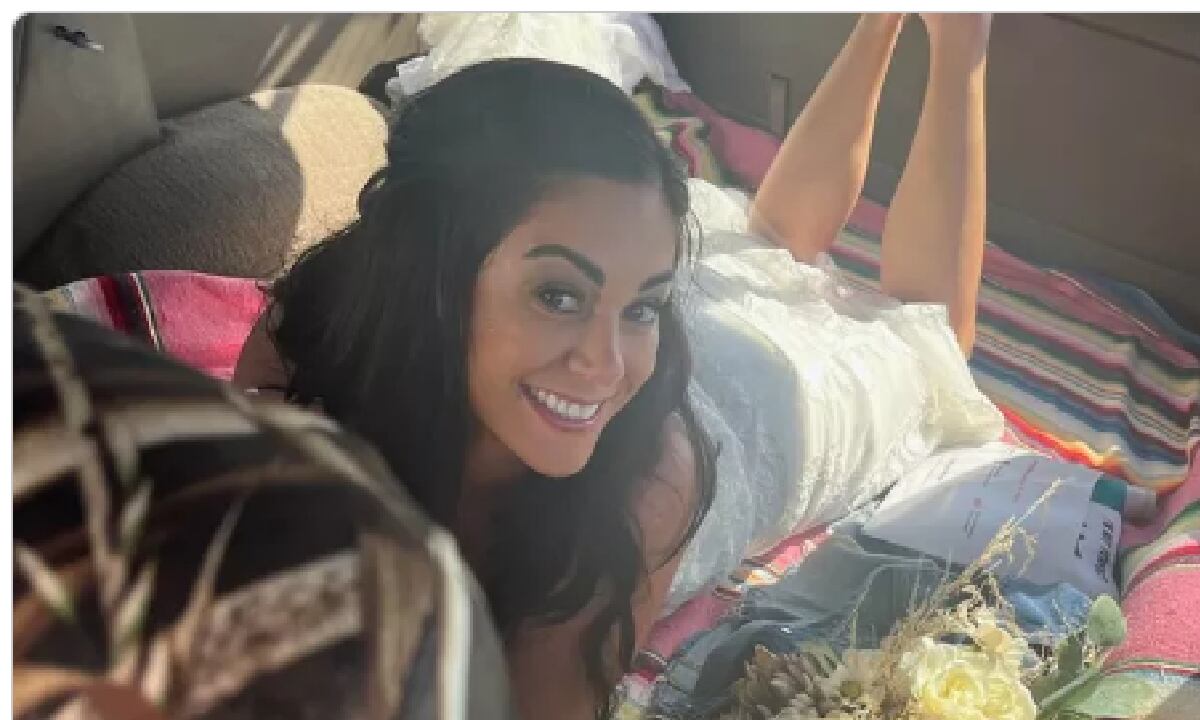 Samantha Miller, la novia murió aún con su traje blanco puesto.