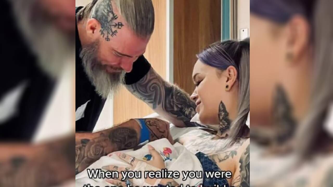 Junto a esta imagen el mensaje que la tiktoker compartió fue: "Nos necesitábamos el uno al otro".