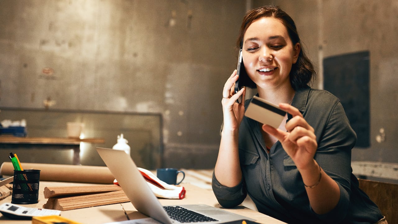 La tarjeta empresarial prepago IrisCard puede convertirse en la herramienta aliada de las pymes.