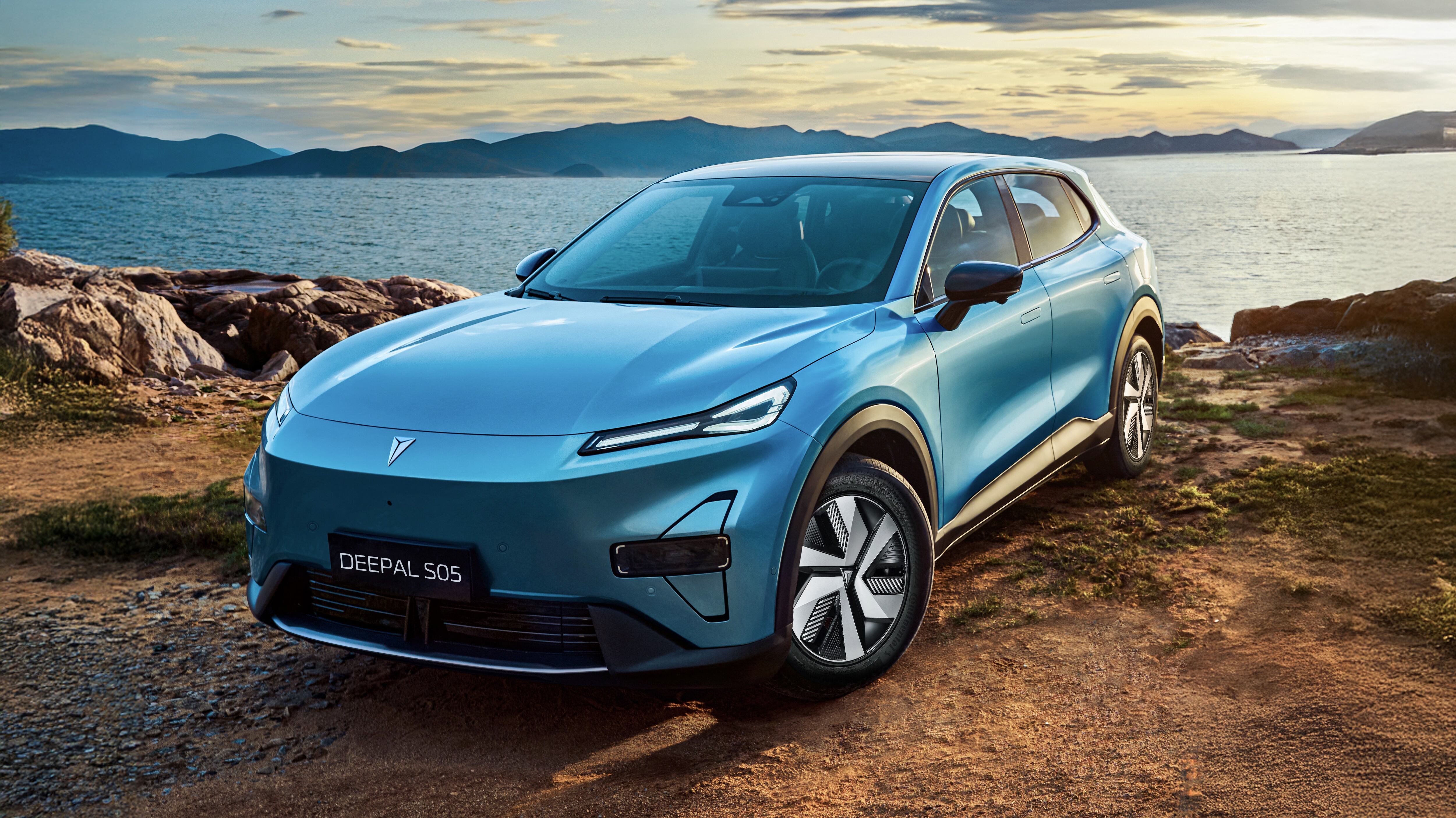 La Deepal S05 fue presentada en Colombia en sus versiones de rango extendido y 100 % eléctrica.