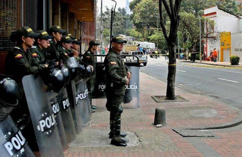 Impactantes imágenes de la detonación de un artefacto explosivo en el centro de Bogotá (Foto: EFE/Leonardo Muñoz)