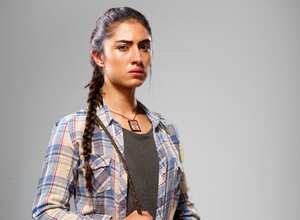 Es una serie protagonizada por Viña Machado, Juana del Río, Luna Baxter y Valeria Gálviz, bajo la dirección de Andrés Beltrán, Mateo Stivel y Carlos Mario Urrea.