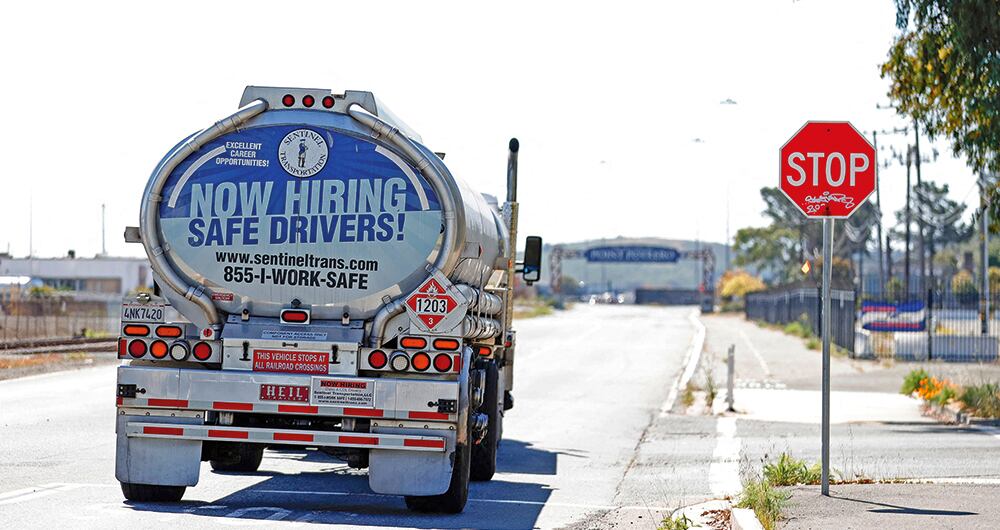 Los trabajos que más necesitan fuerza laboral son aquellos pequeños trabajos que en principio no parecen tan bien pagos. Foto: AFP